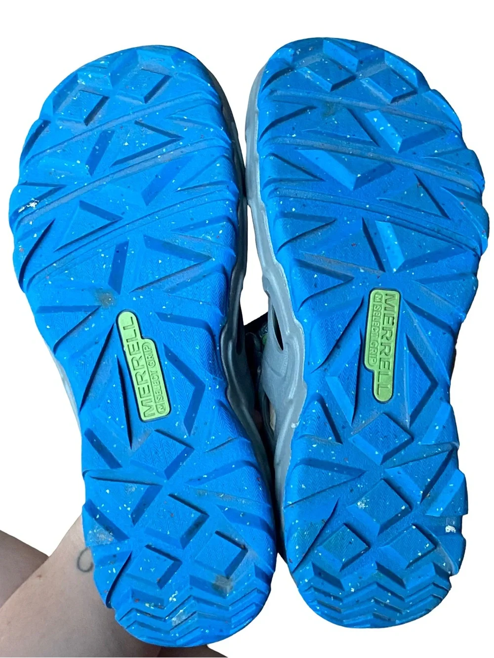 Merrell Hydro boys’ 2.0 quick drying grip sole green and gray sandals size 4M
